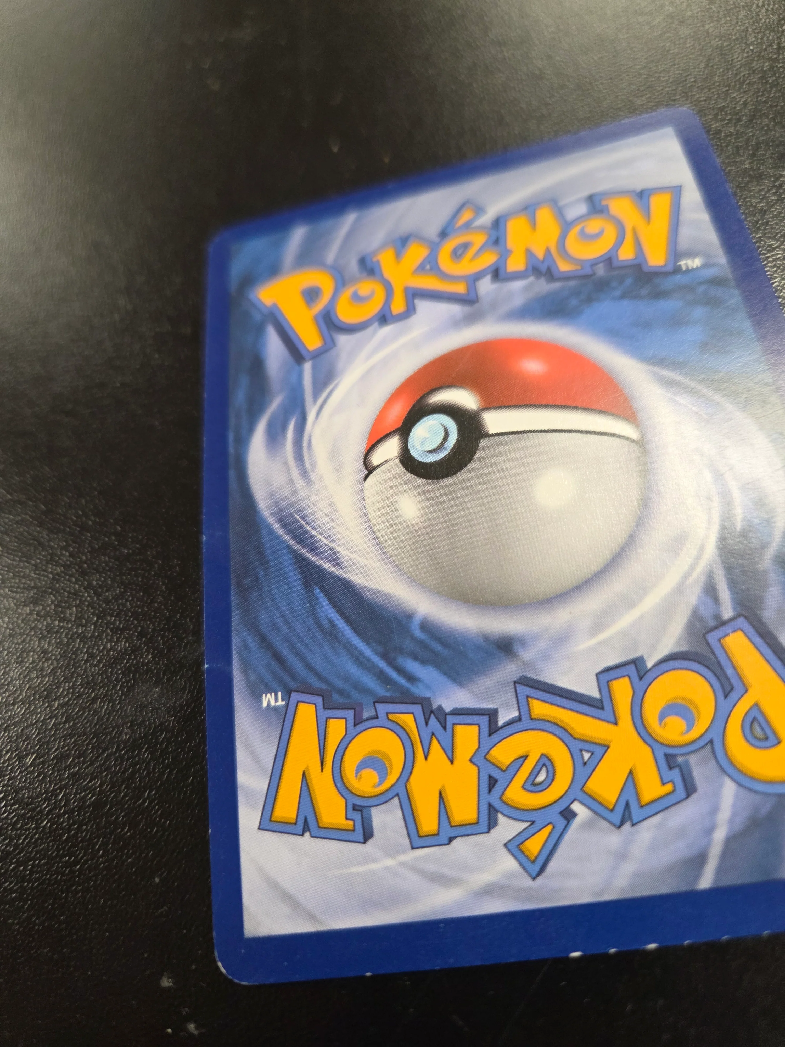 Pikachu - SWSH020 (SWSH:PR) Promo - Damaged Holofoil - Image 4