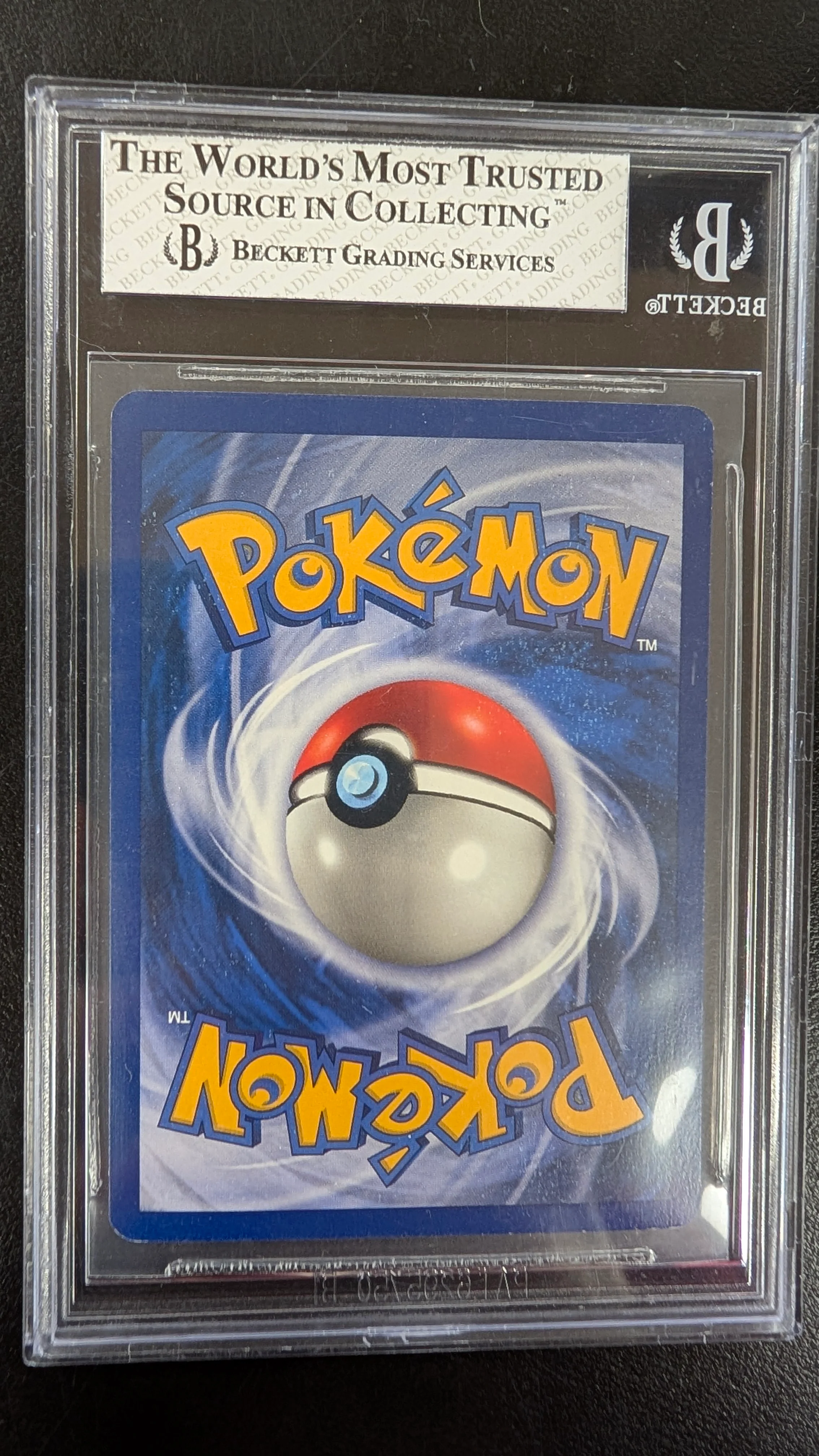 Raichu - 14/62 (FO) Holo Rare - Near Mint 1st Edition Holofoil (Beckett Grading Service 8 - NM) - Image 2